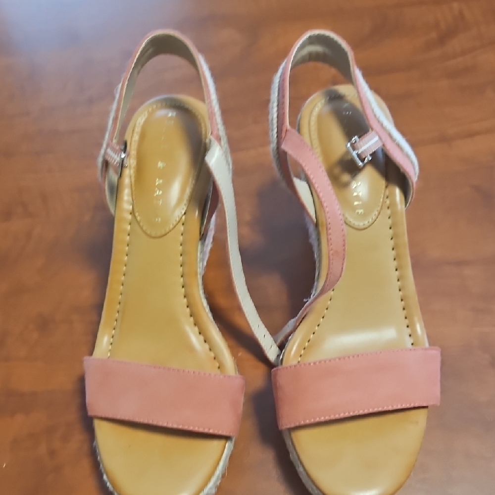 Elegant Pink Women's Sandals